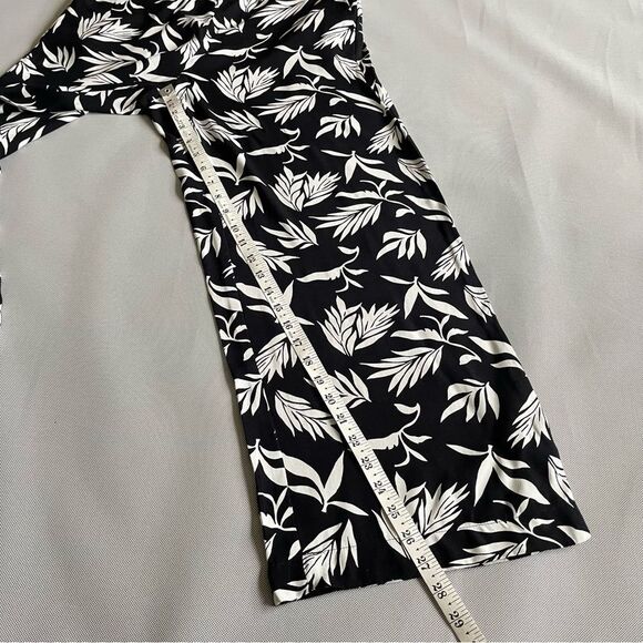 Loft Pull On Wide Leg Cropped Pants in Palm Women’s Size SP - Picture 8 of 10